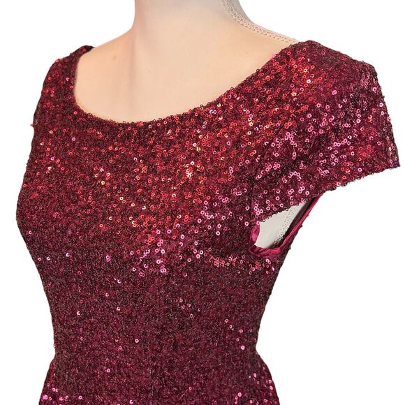 Speechless Sequined Skater Dress Sze 7 Burgundy Red Open Back Formal Event Flare - Picture 2 of 14